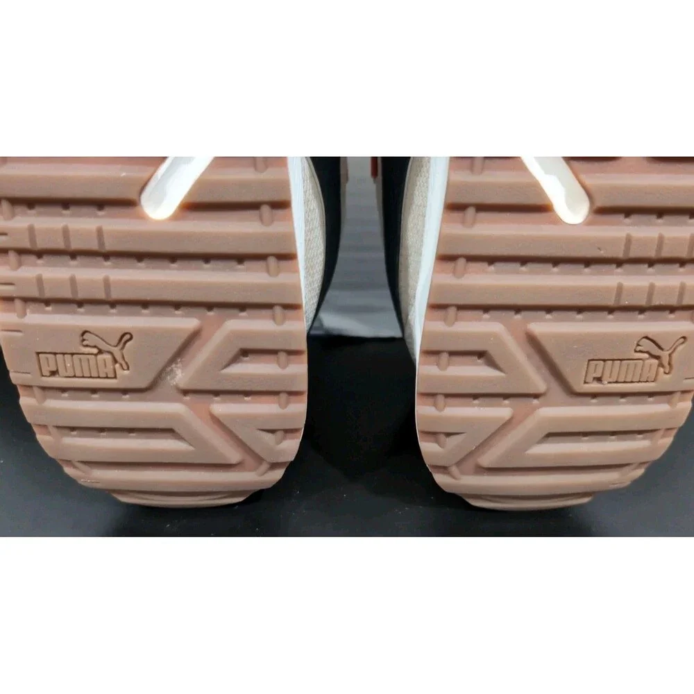 PUMA PACER 23 STREET SNEAKERS SOFT FOAM LOW TOP  BEIGE/NAVY MENS SIZE 9 EUC